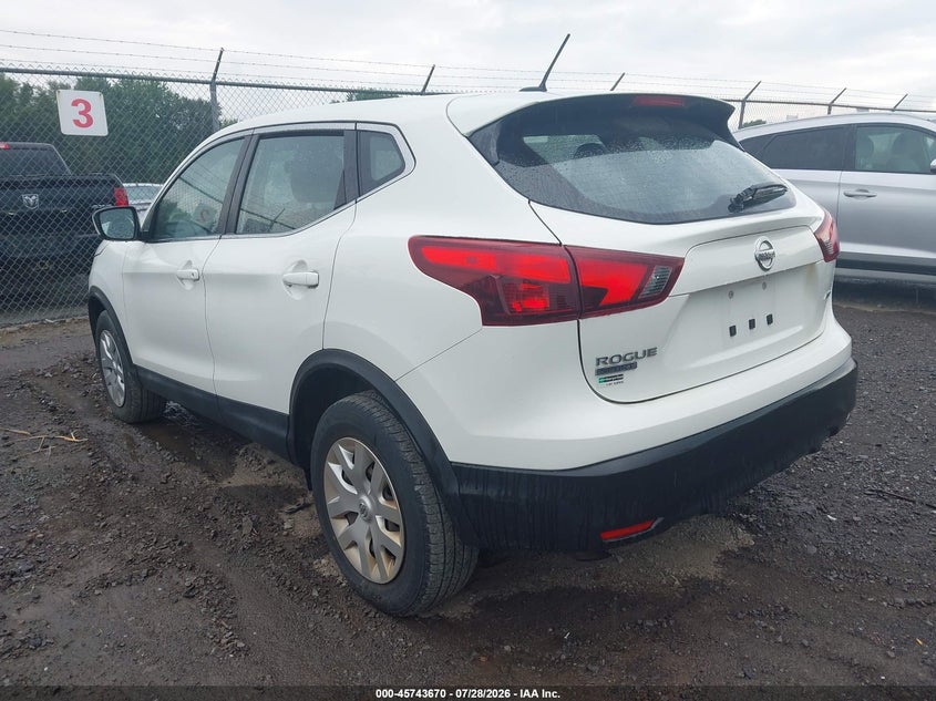 2019 NISSAN ROGUE SPORT auction photo 3