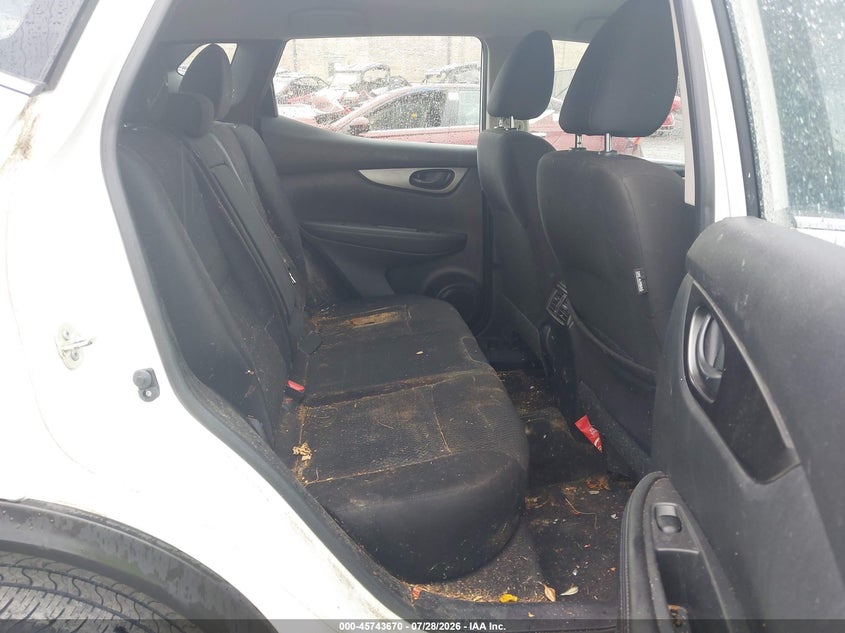 2019 NISSAN ROGUE SPORT auction photo 8