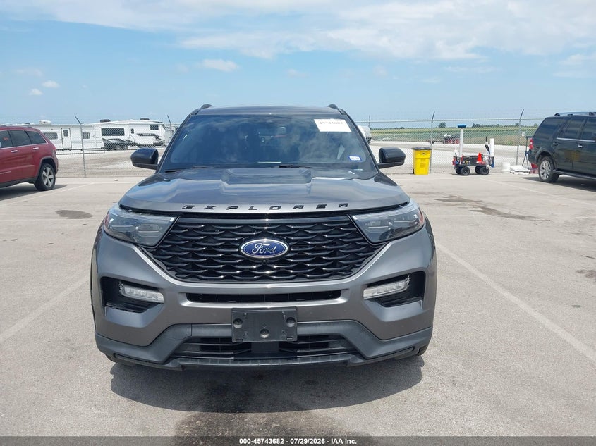 2022 FORD EXPLORER ST-LINE · Фото 12