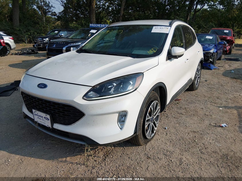 2020 FORD ESCAPE auction photo 2