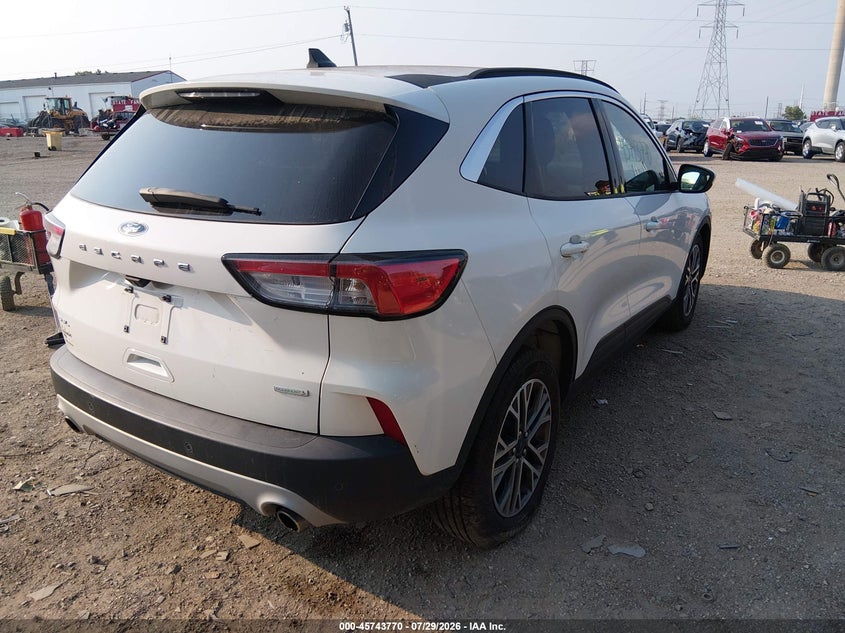 2020 FORD ESCAPE auction photo 4