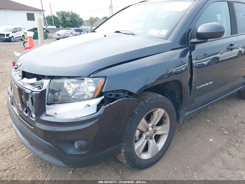 2015 JEEP COMPASS auction photo 6