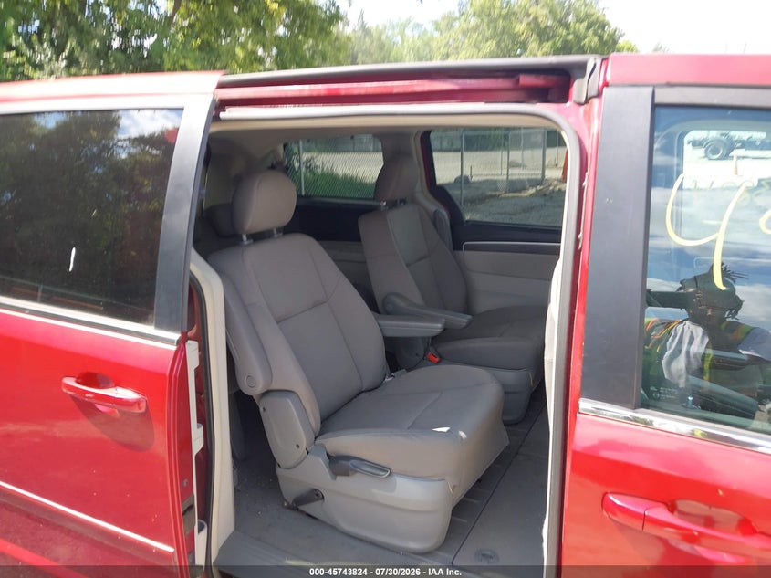 2009 VOLKSWAGEN ROUTAN auction photo 8
