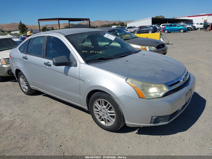 Vin: 1fahp3fn4bw198459, lot: 46242531, ford focus se 2011 img_1