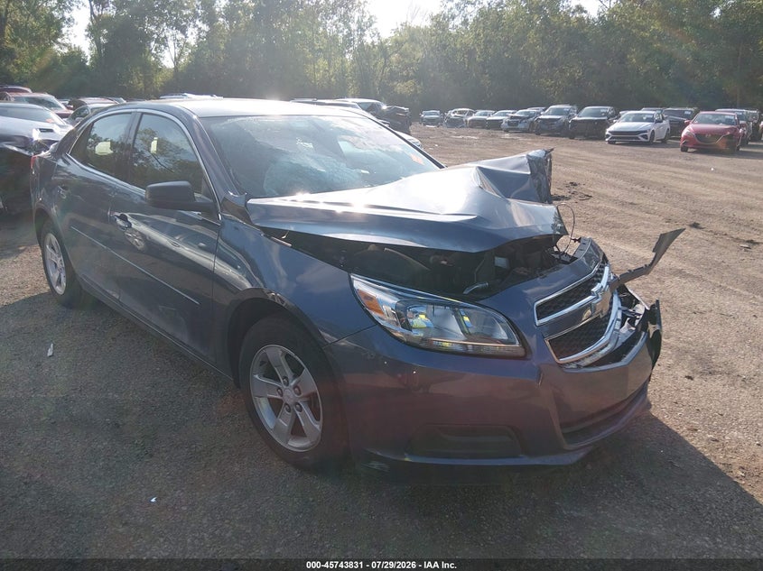 Vin: 1g11b5sa1df332302, lot: 46242535, chevrolet malibu 1ls 2013 img_1