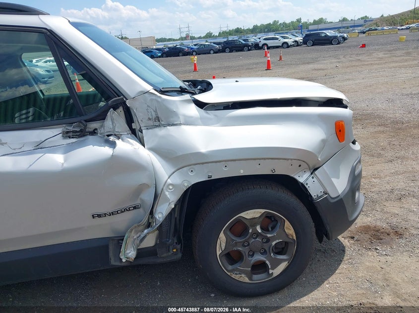 2015 JEEP RENEGADE auction photo 6