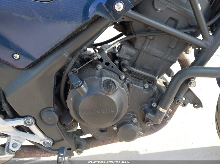 2015 HONDA CBR300 auction photo 8
