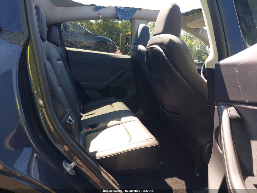 2024 TESLA MODEL Y auction photo 8