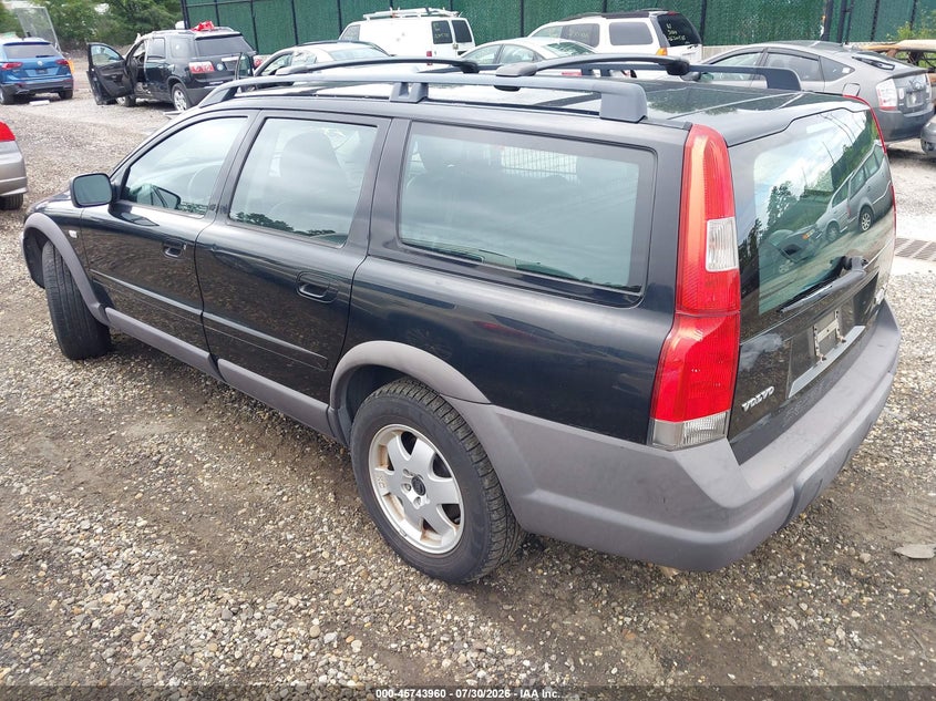 2002 VOLVO V70 auction photo 3