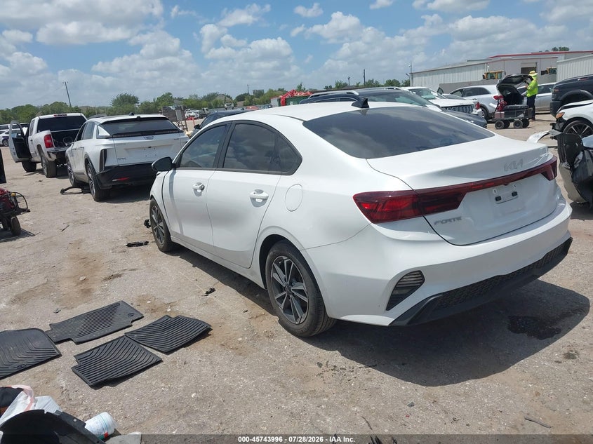 Vin: 3kpf24ad8pe674654, lot: 46242700, kia forte lxs 20233