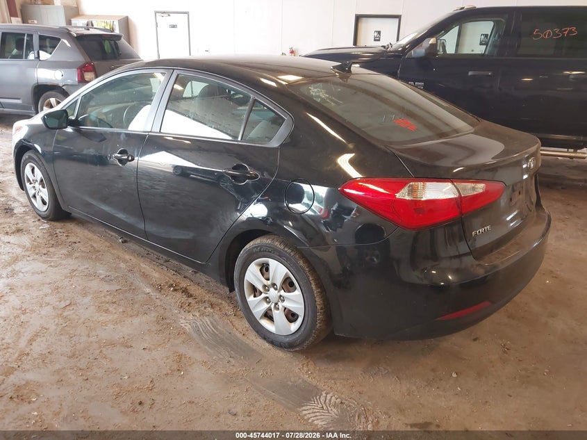 2015 KIA FORTE auction photo 3