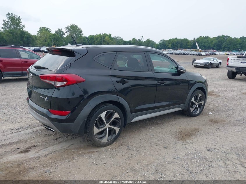 Vin: km8j3ca22hu528894, lot: 46242806, hyundai tucson sport 20174
