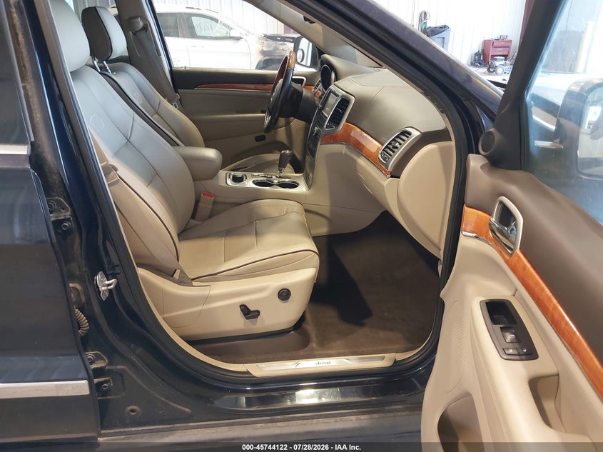 2011 JEEP GRAND CHEROKEE auction photo 5
