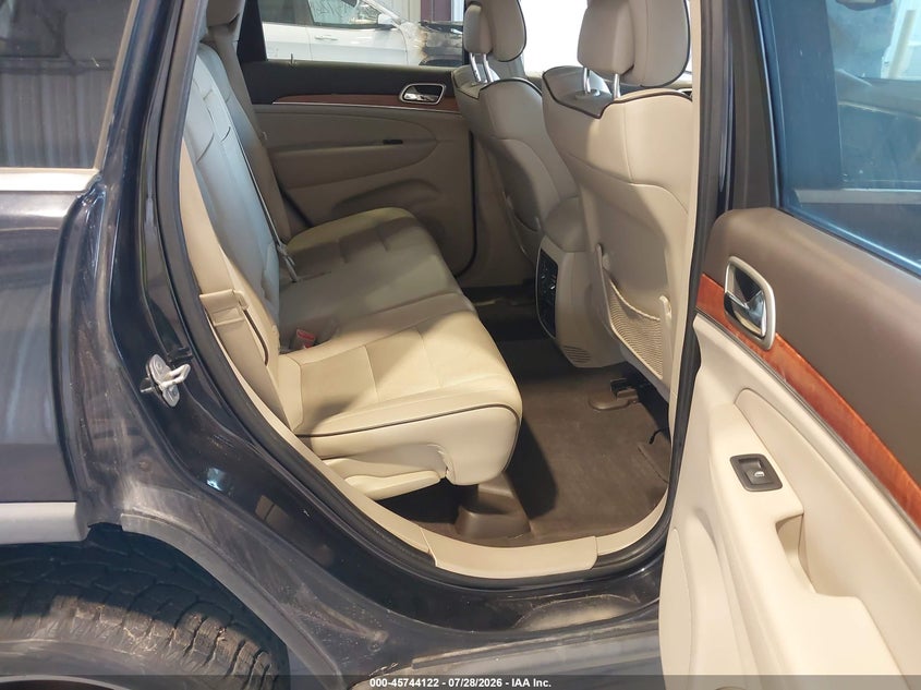 2011 JEEP GRAND CHEROKEE auction photo 8