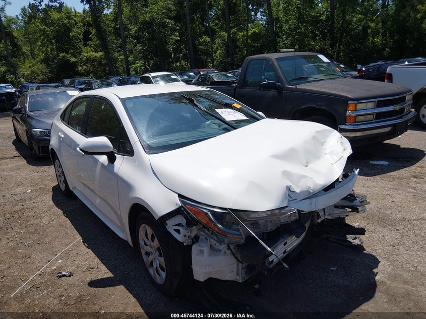 Vin: 5yfepmae0mp223203, lot: 46242828, toyota corolla le 2021 img_1
