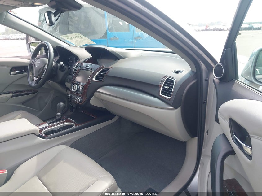 2017 ACURA RDX auction photo 5