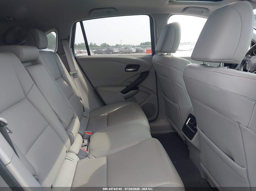 2017 ACURA RDX auction photo 8