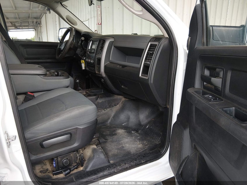 2017 RAM 2500 auction photo 5