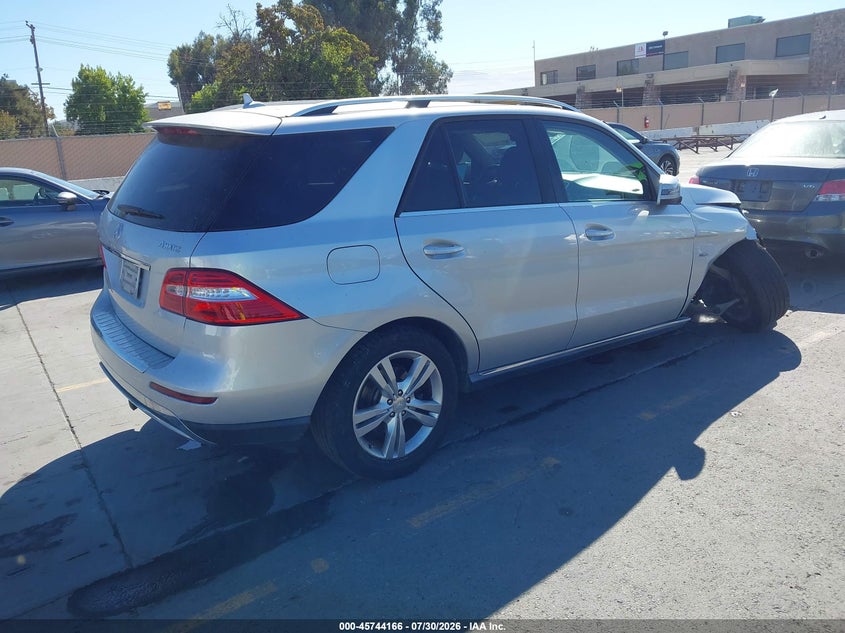 Vin: 4jgda5hb5ca013371, lot: 46242870, mercedes-benz ml 350 4matic 20124