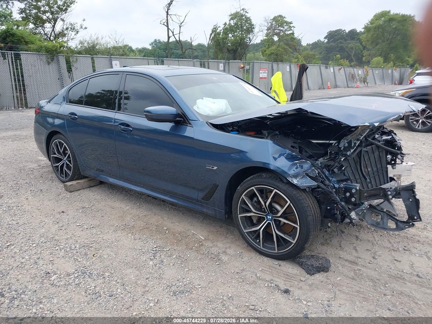 2023 BMW 530E auction photo 1