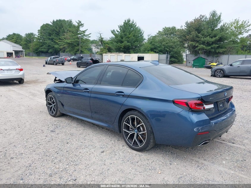 2023 BMW 530E auction photo 3