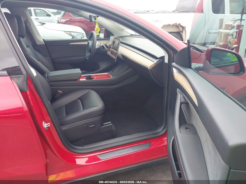 TESLA MODEL Y 2022 VIN 7SAYGDEEXNA022316