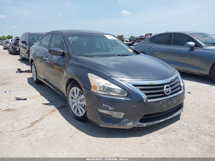 2013 NISSAN ALTIMA auction photo 1