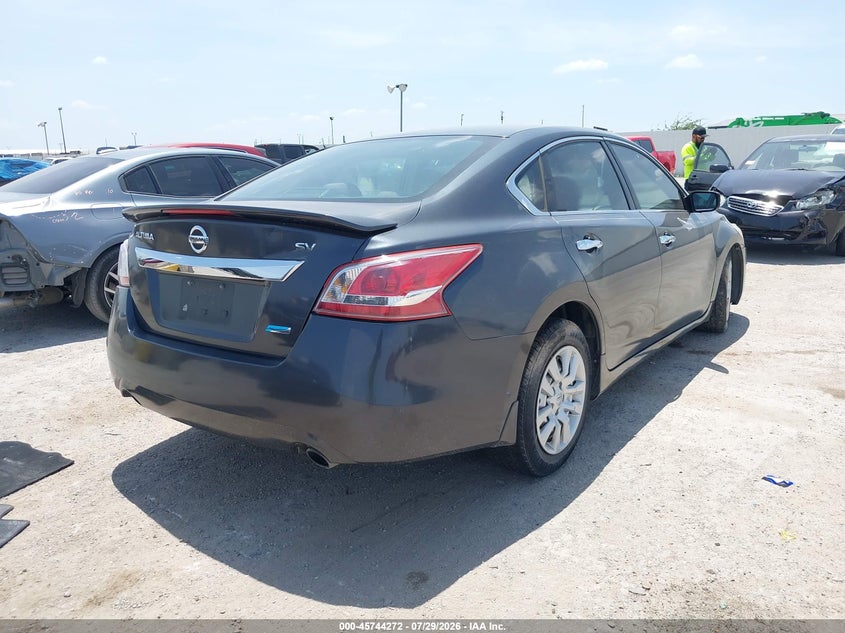 2013 NISSAN ALTIMA auction photo 4