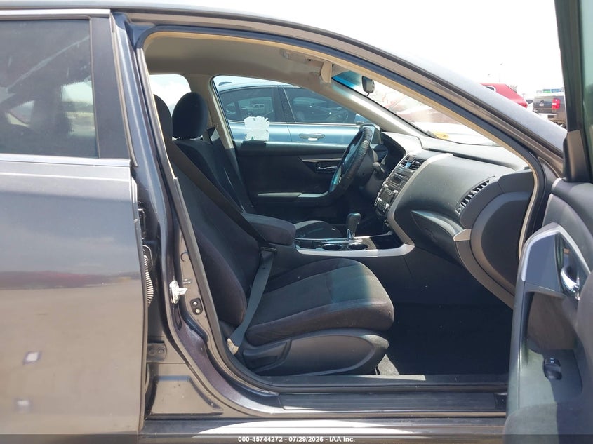 2013 NISSAN ALTIMA auction photo 5
