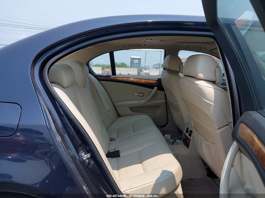 2008 BMW 535I auction photo 8