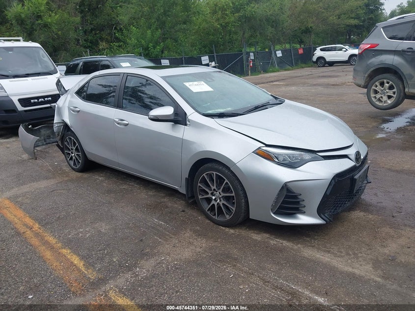 2017 TOYOTA COROLLA auction photo 1