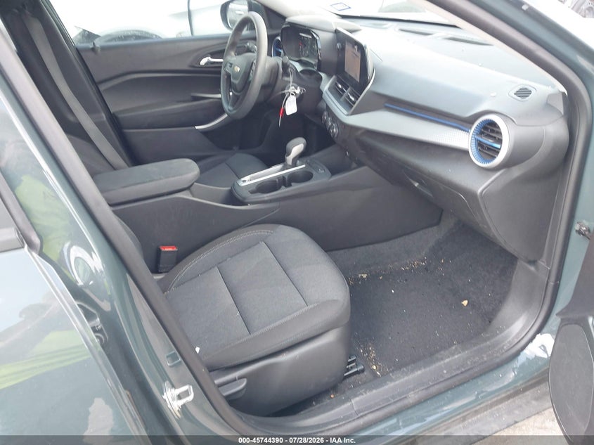 2025 CHEVROLET TRAX auction photo 5