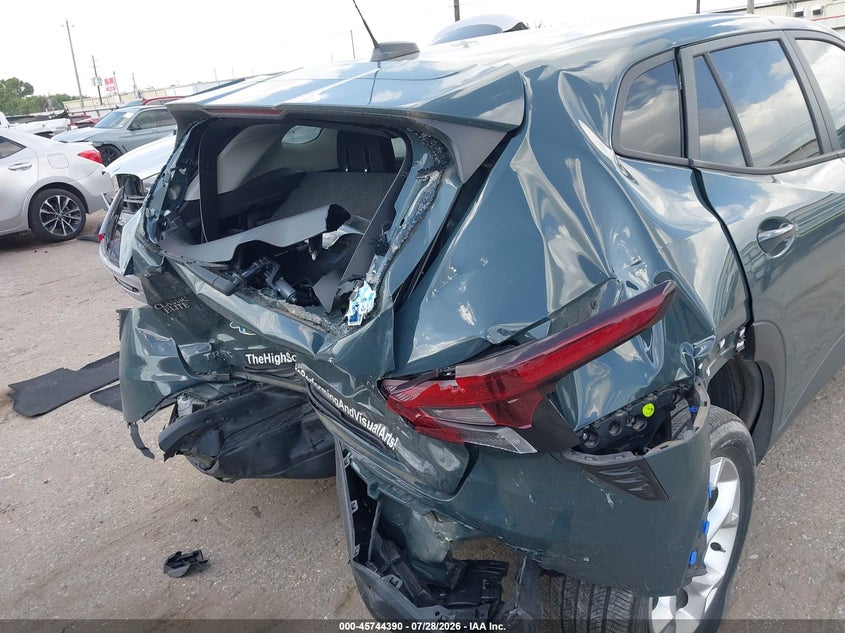 2025 CHEVROLET TRAX auction photo 6