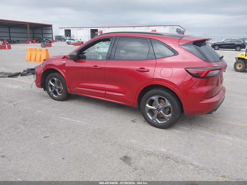 Vin: 1fmcu9mn8pub26732, lot: 46243130, ford escape st-line 20233
