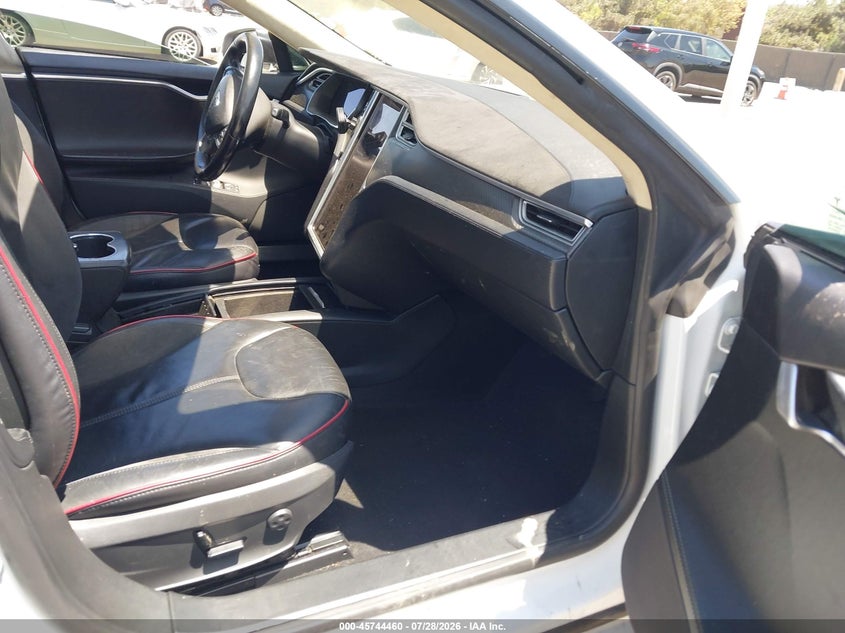 2014 TESLA MODEL S P85 · Фото 5