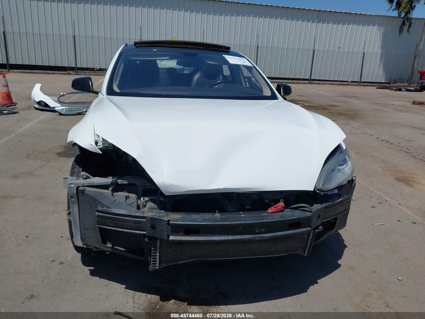 2014 TESLA MODEL S P85 · Фото 6
