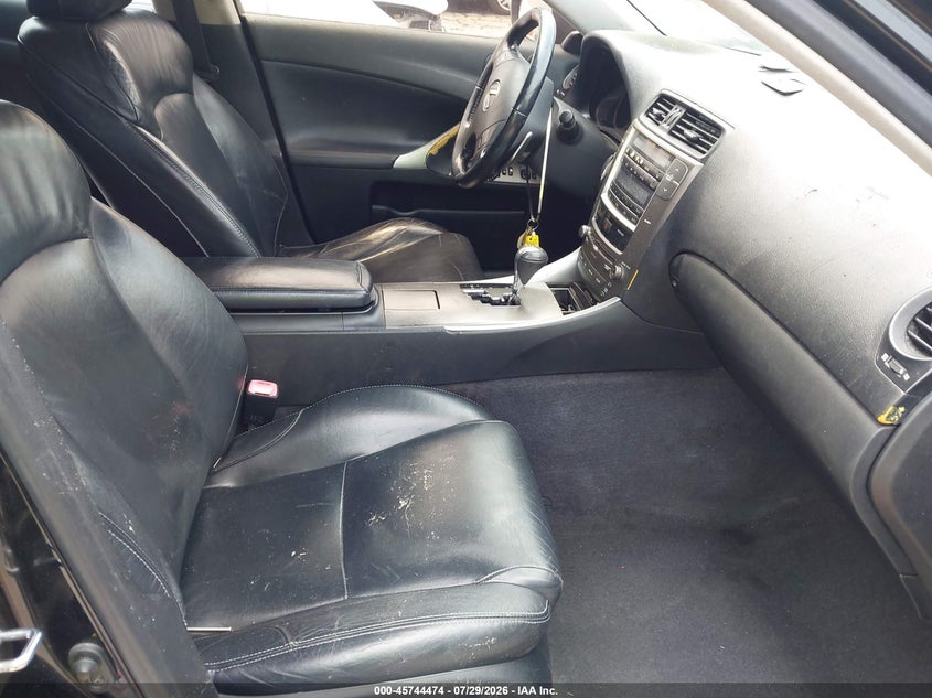 2009 LEXUS IS 250 auction photo 5