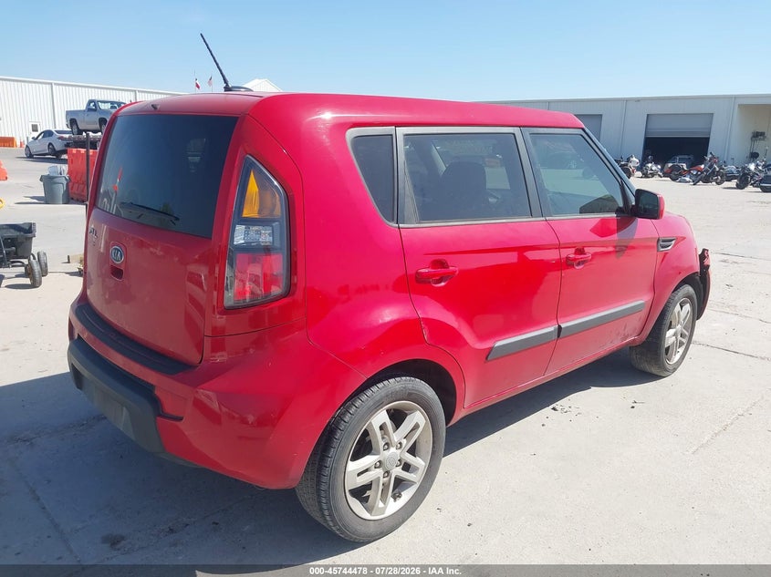 Vin: kndjt2a29b7335727, lot: 46243182, kia soul + 20114