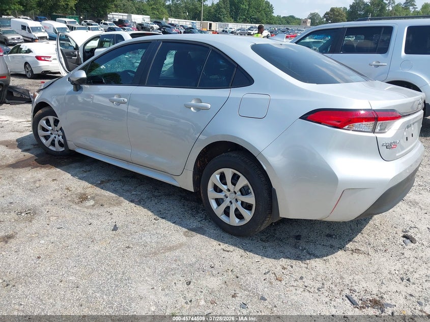 2025 TOYOTA COROLLA auction photo 3