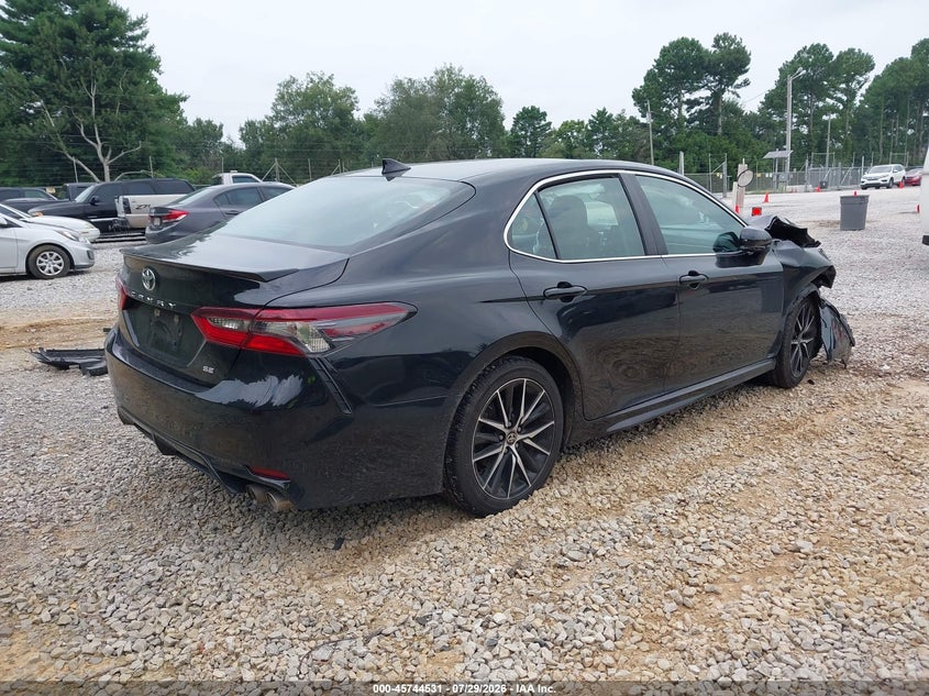 TOYOTA CAMRY - zdjęcie 4