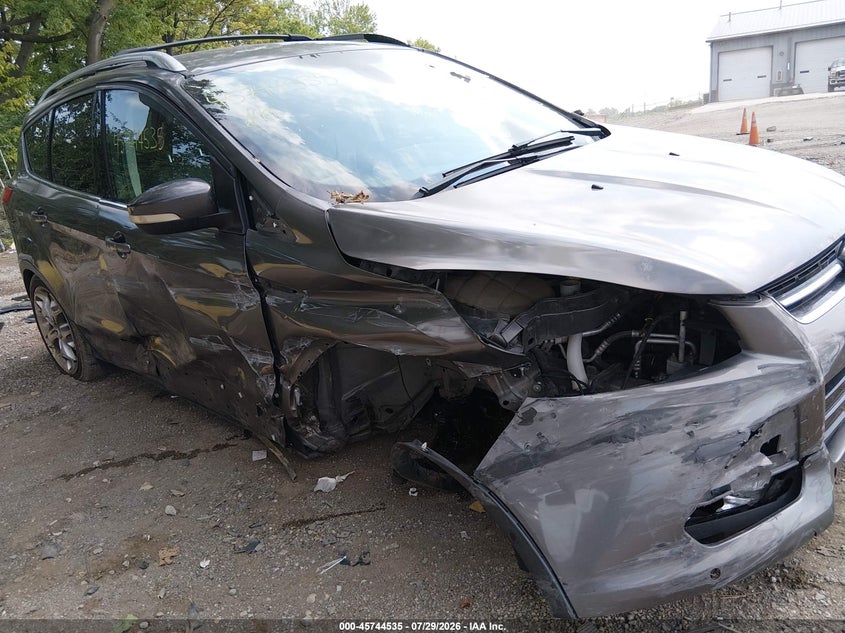 2013 FORD ESCAPE auction photo 6