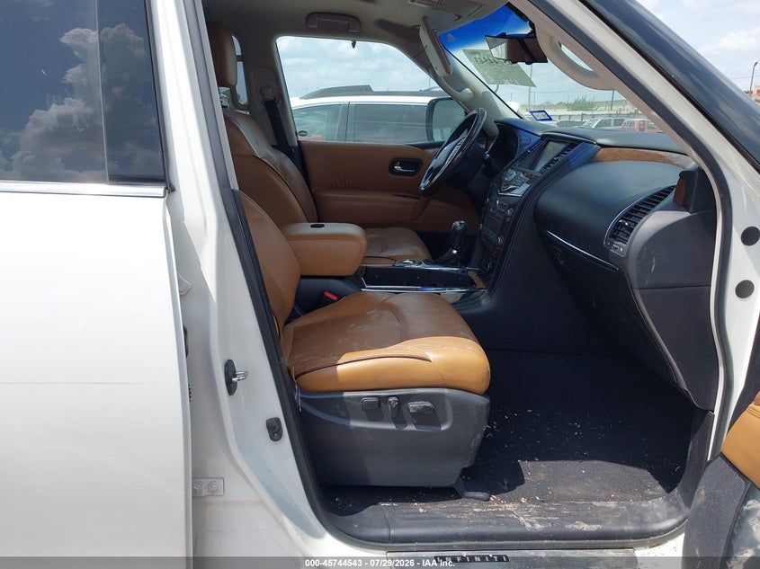 2016 INFINITI QX80 auction photo 5