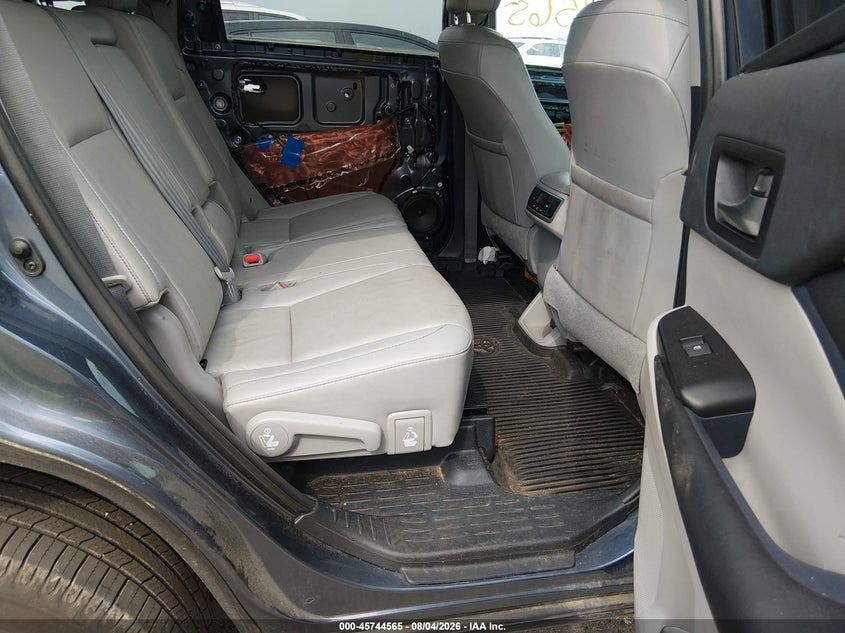 TOYOTA HIGHLANDER HYBRID 2019 VIN 5TDJGRFH7KS070967