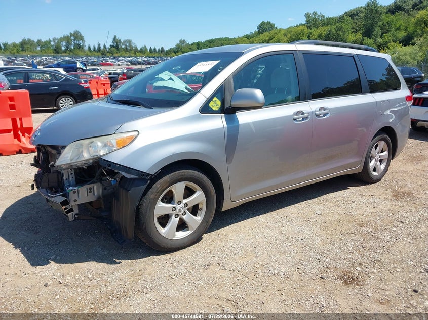 Vin: 5tdkk3dc9cs241372, lot: 46243295, toyota sienna le v6 8 passenger 20122