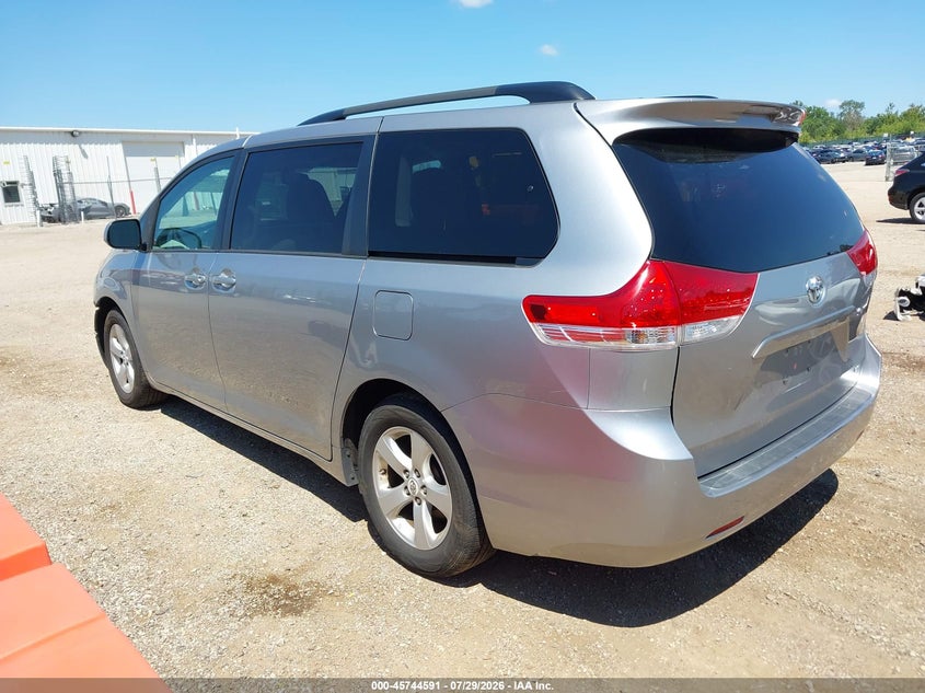 Vin: 5tdkk3dc9cs241372, lot: 46243295, toyota sienna le v6 8 passenger 20123