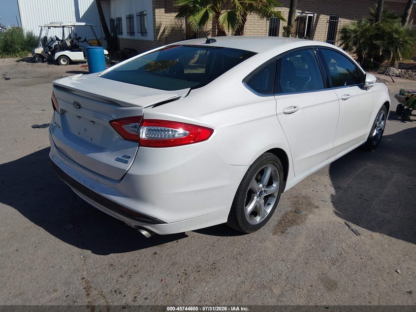 Vin: 3fa6p0hr1dr386383, lot: 46243304, ford fusion se 20134
