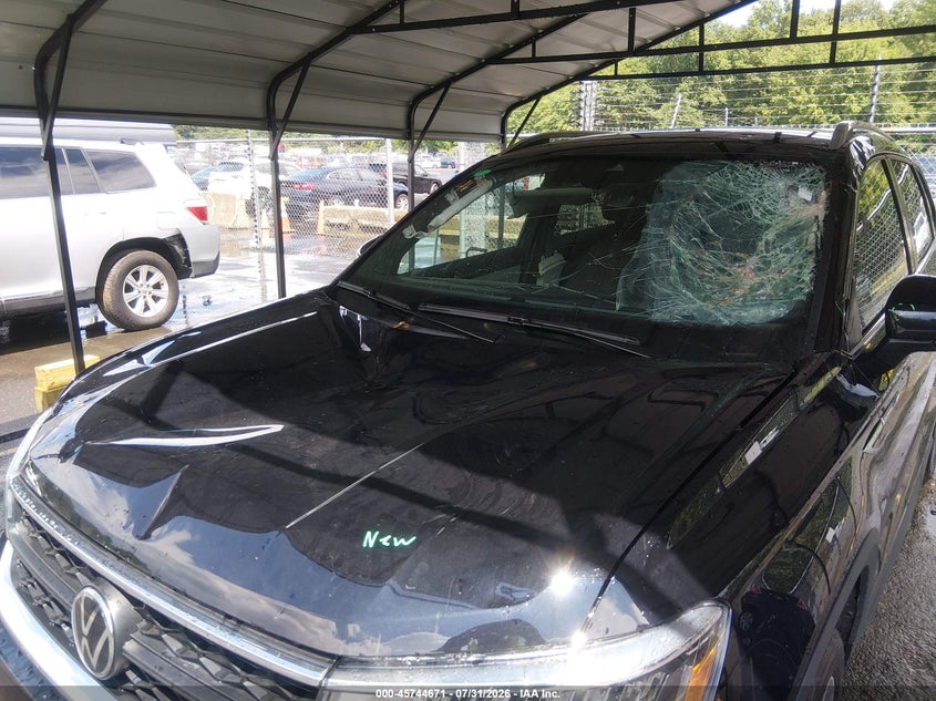 2024 VOLKSWAGEN TAOS auction photo 6