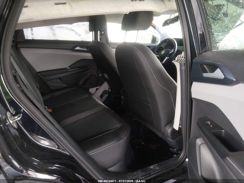 2024 VOLKSWAGEN TAOS auction photo 8