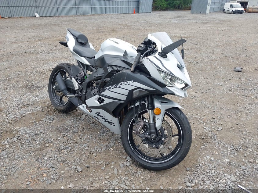 2025 KAWASAKI ZX400 auction photo 1