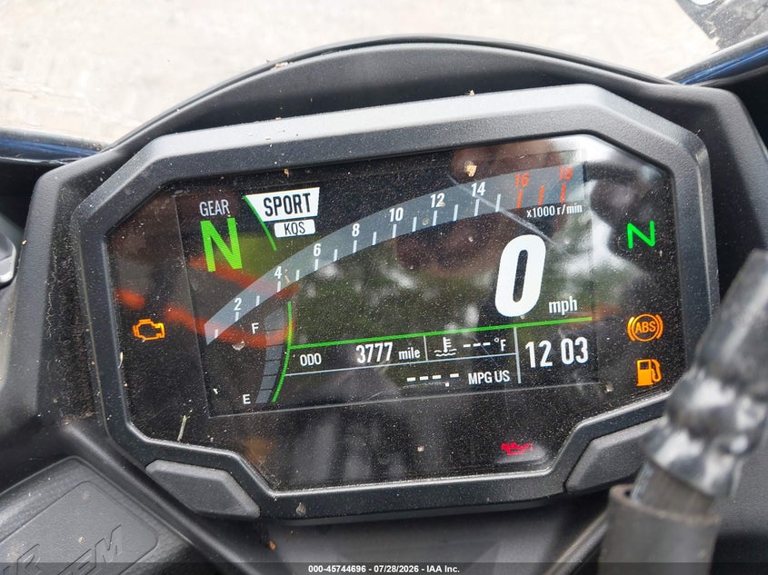 2025 KAWASAKI ZX400 auction photo 7